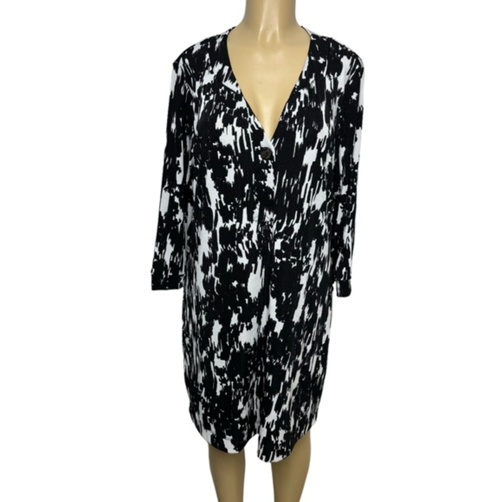 Chico’s Abstract Pull-On Dress Black 2